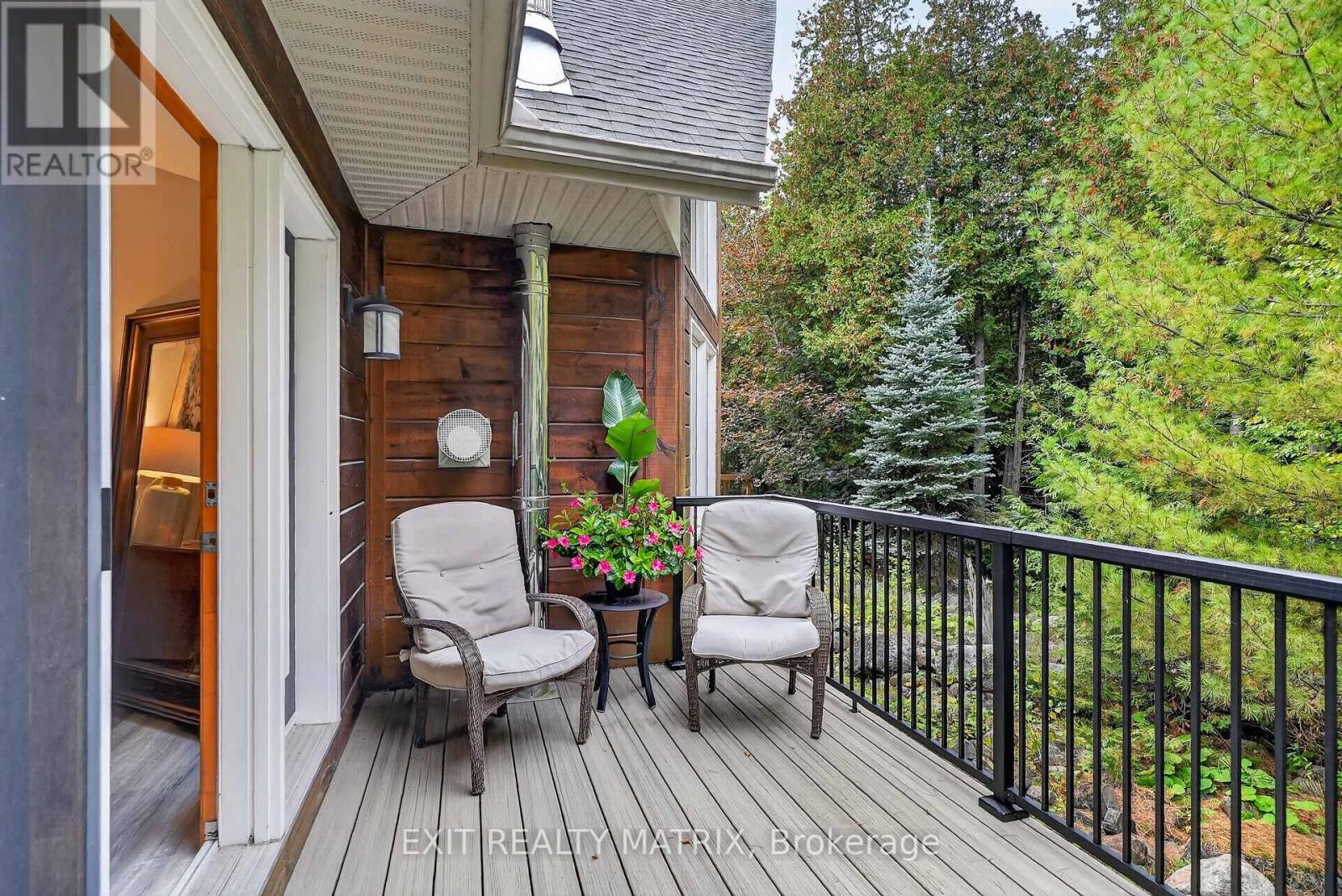 8010 Iveson Drive — photo 23