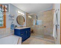 8010 Iveson Drive, Ottawa, ON K0A2P0 Photo 25