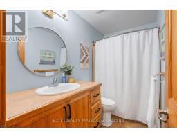8010 Iveson Drive, Ottawa, ON K0A2P0 Photo 32