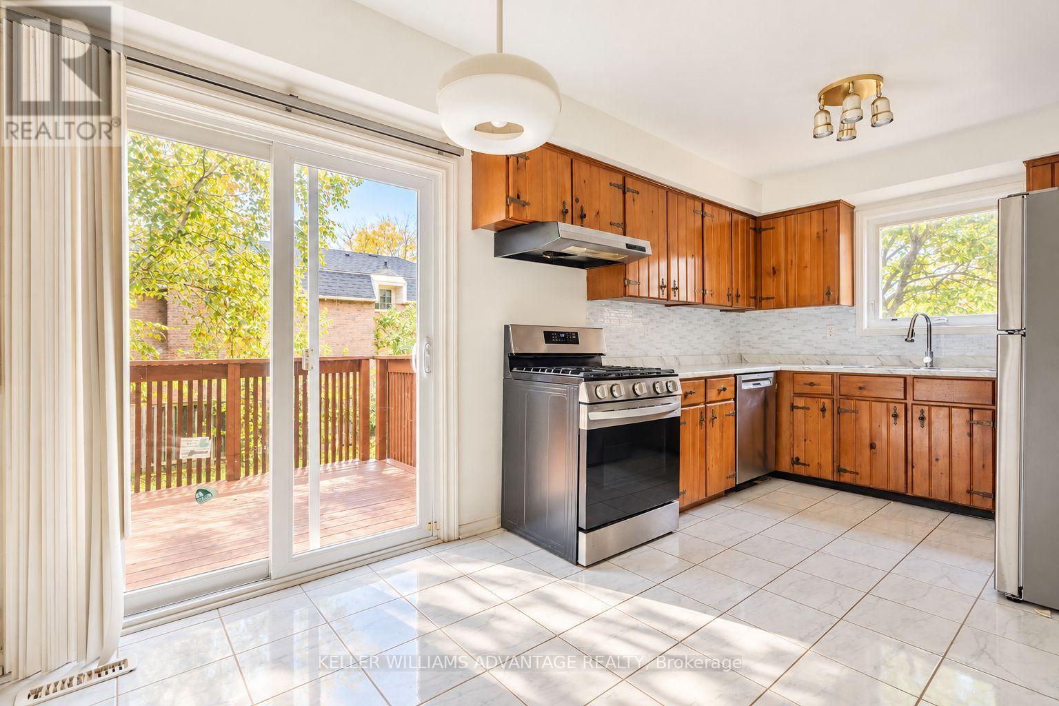 58 AMBERCROFT BOULEVARD - 18