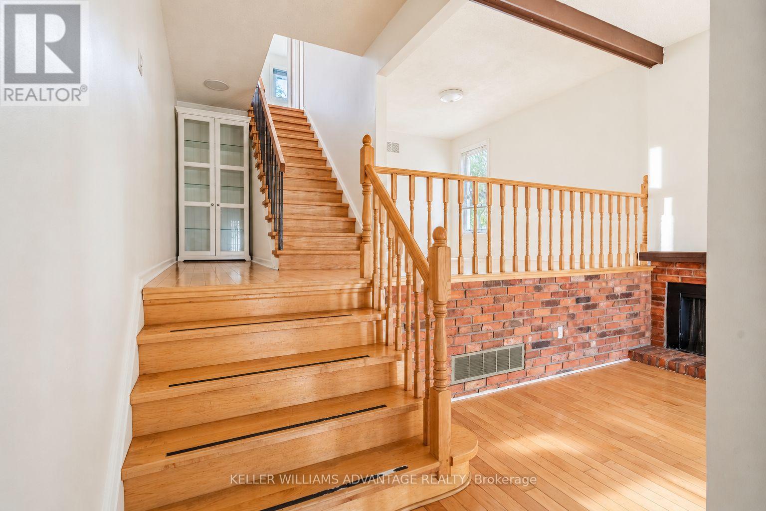 58 AMBERCROFT BOULEVARD, Toronto (Steeles) — photo 5