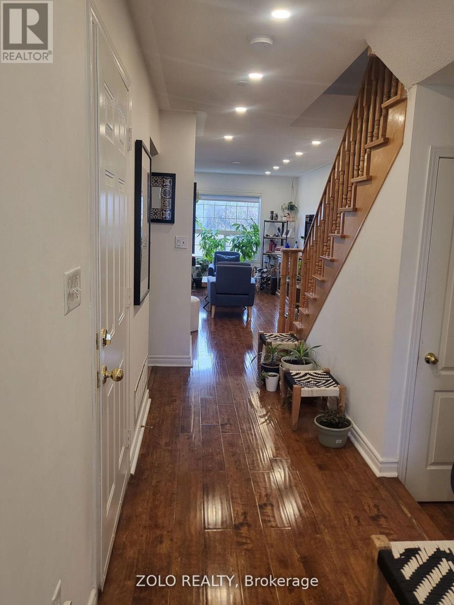 28 SPRING VALLEY COURT S, Brampton (Bram East) — photo 2