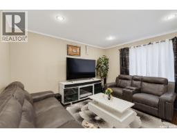 4pc Ensuite bath - 413 X Avenue S, Saskatoon, SK S7M3H7 Photo 6