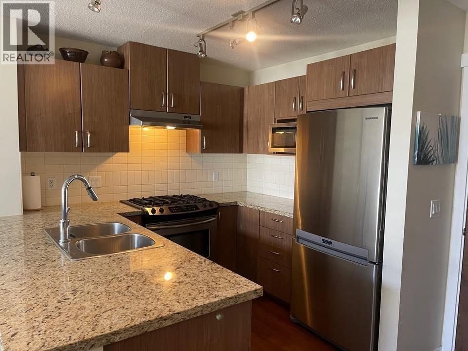 518 3132 DAYANEE SPRINGS BOULEVARD, Coquitlam - Image 1