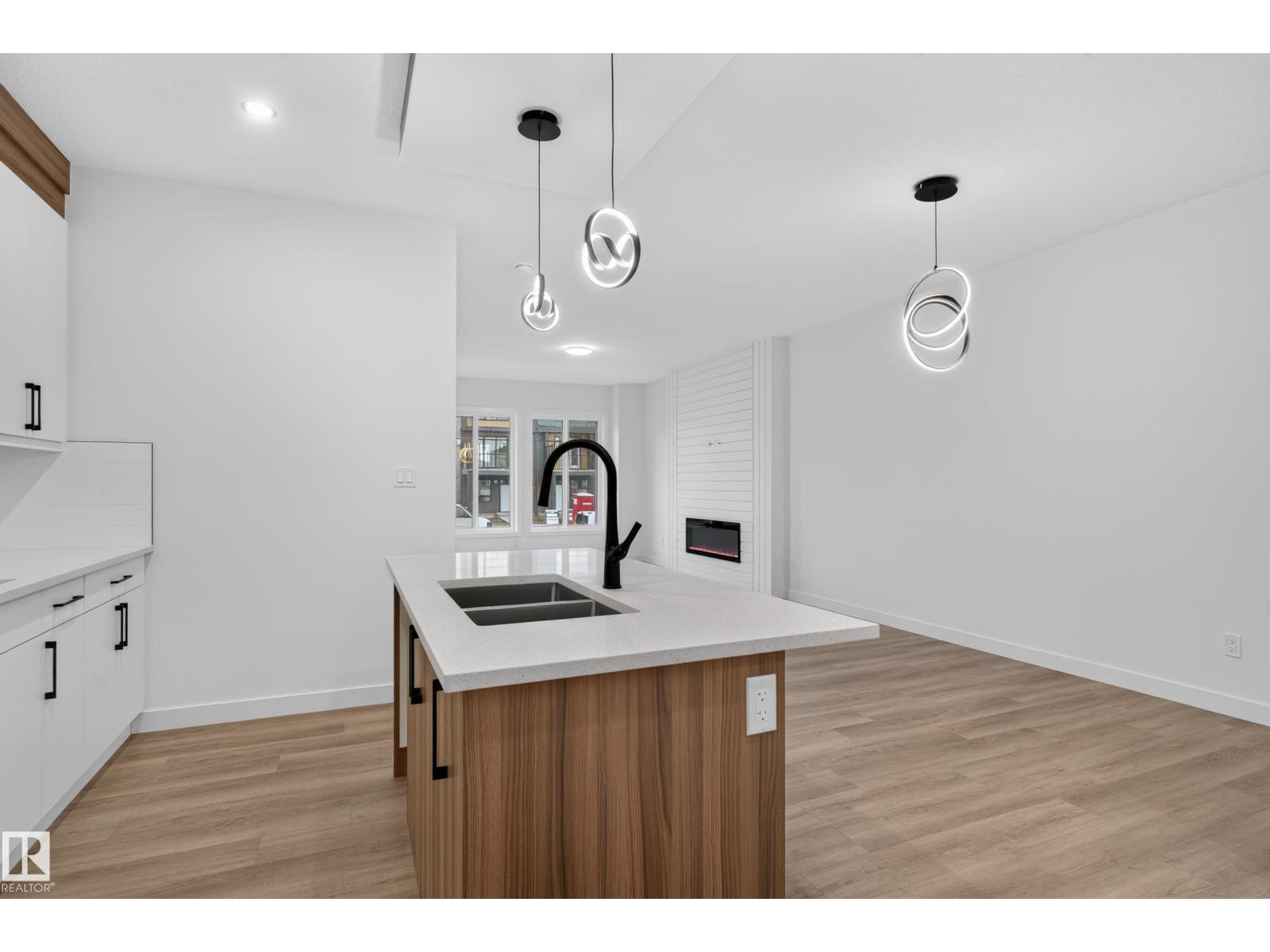 99 Westwind DR - 14