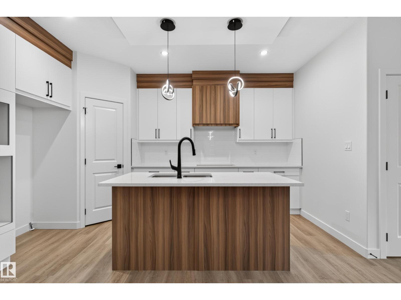 99 Westwind DR - 11