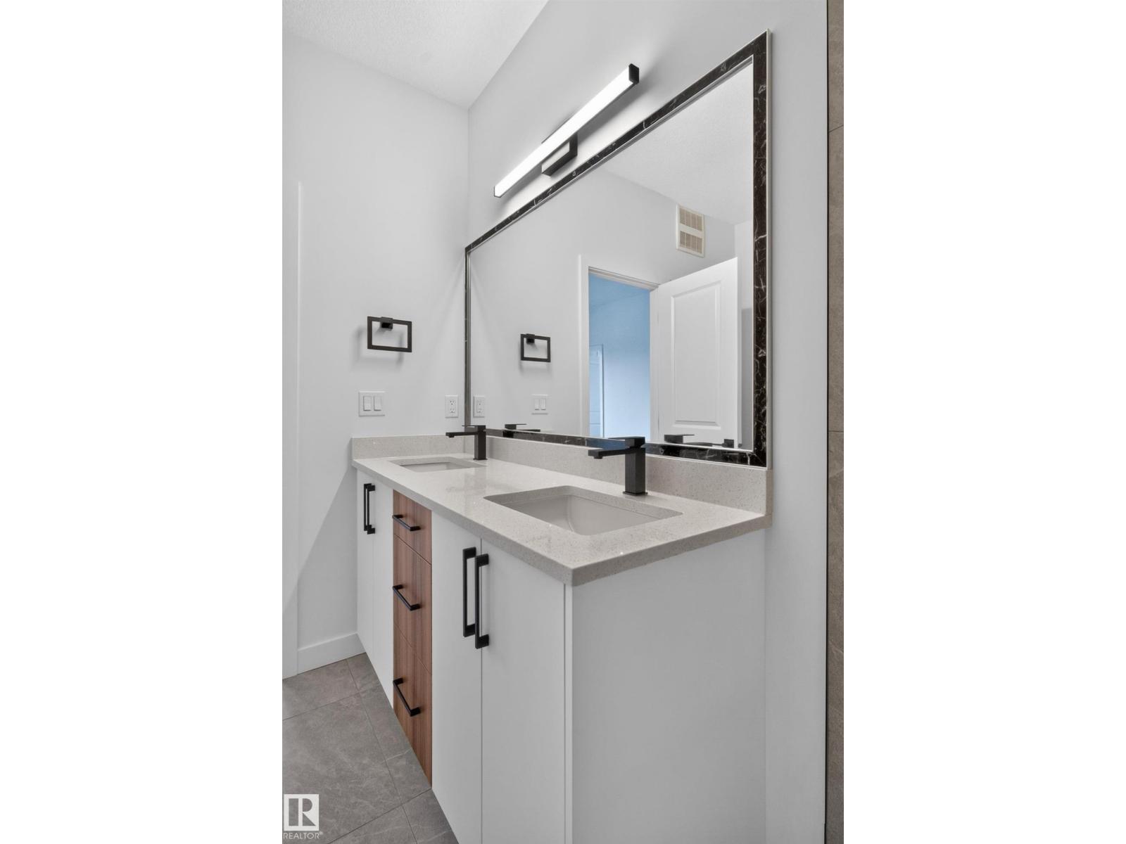 99 Westwind DR - 25