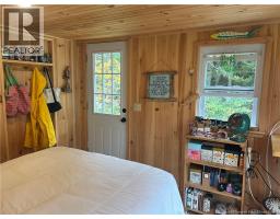 962 North Road, photo 5