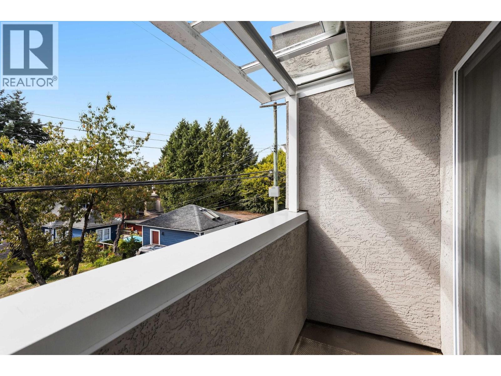 Photo of 7 245 E 5TH STREET 24