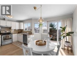 7 245 E 5th Street, North Vancouver, BC V7L1L8 Photo 8