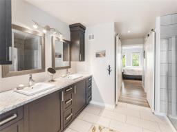 154 Lakeshore Road, Steep Rock, MB R0C2Y0 Photo 31
