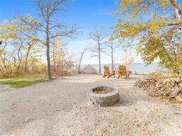 154 Lakeshore Road, Steep Rock, MB R0C2Y0 Photo 45