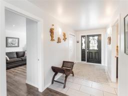 Bedroom - 154 Lakeshore Road, Steep Rock, MB R0C2Y0 Photo 6