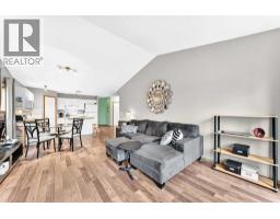 22 Somervale Point SW - photo 3
