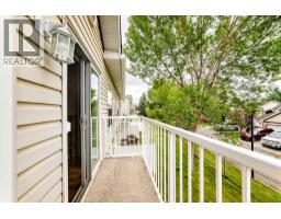 22 Somervale Point SW - photo 14