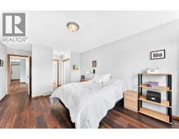 22 Somervale Point SW - photo 16