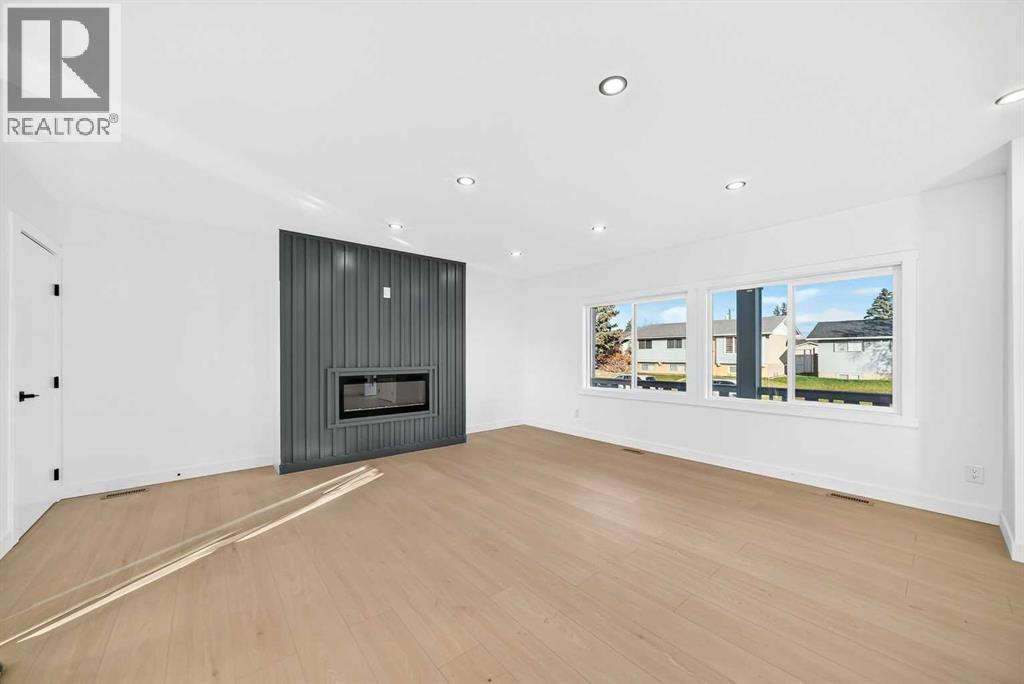 911 Penmeadows Road SE - 5