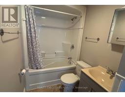 840-842 Worthington Street E, North Bay, ON P1B1J4 Photo 12
