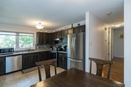 15 Shields Street, Winnipeg, MB R2C4C9 Photo 12