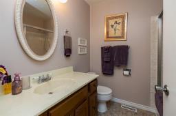 15 Shields Street, Winnipeg, MB R2C4C9 Photo 24