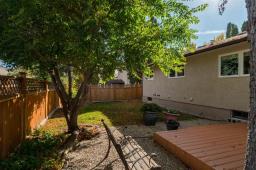 15 Shields Street, Winnipeg, MB R2C4C9 Photo 36