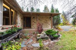 2946 Henderson Highway, East St Paul, MB R2E0C6 Photo 27