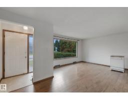 8424 70 St Nw, Edmonton, AB T6B1W5 Photo 10