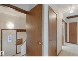 8424 70 St Nw, Edmonton, AB T6B1W5 Photo 24