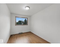 8424 70 St Nw, Edmonton, AB T6B1W5 Photo 27