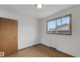 8424 70 St Nw, Edmonton, AB T6B1W5 Photo 33