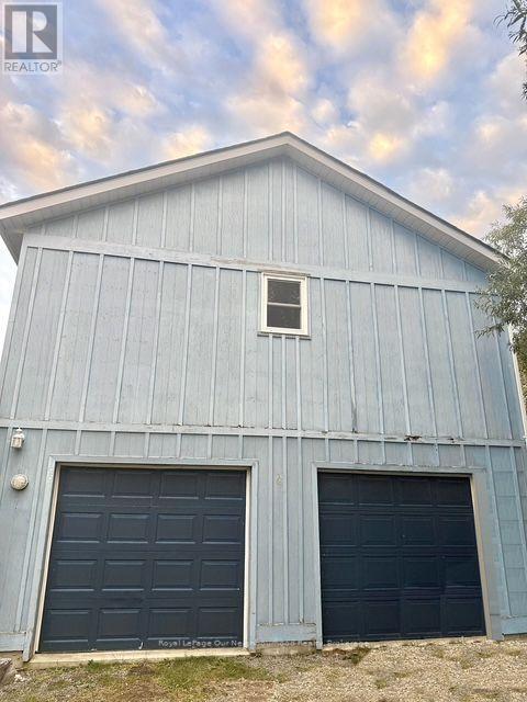 131 Cedar Crest Beach Road, Clarington, ON photo 2