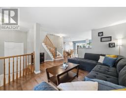 Family room - 54 Carwood Circle, Ottawa, ON K1K4V4 Photo 9