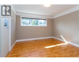 Primary Bedroom - 590 Ridley Dr, Colwood, BC V9C1K4 Photo 16