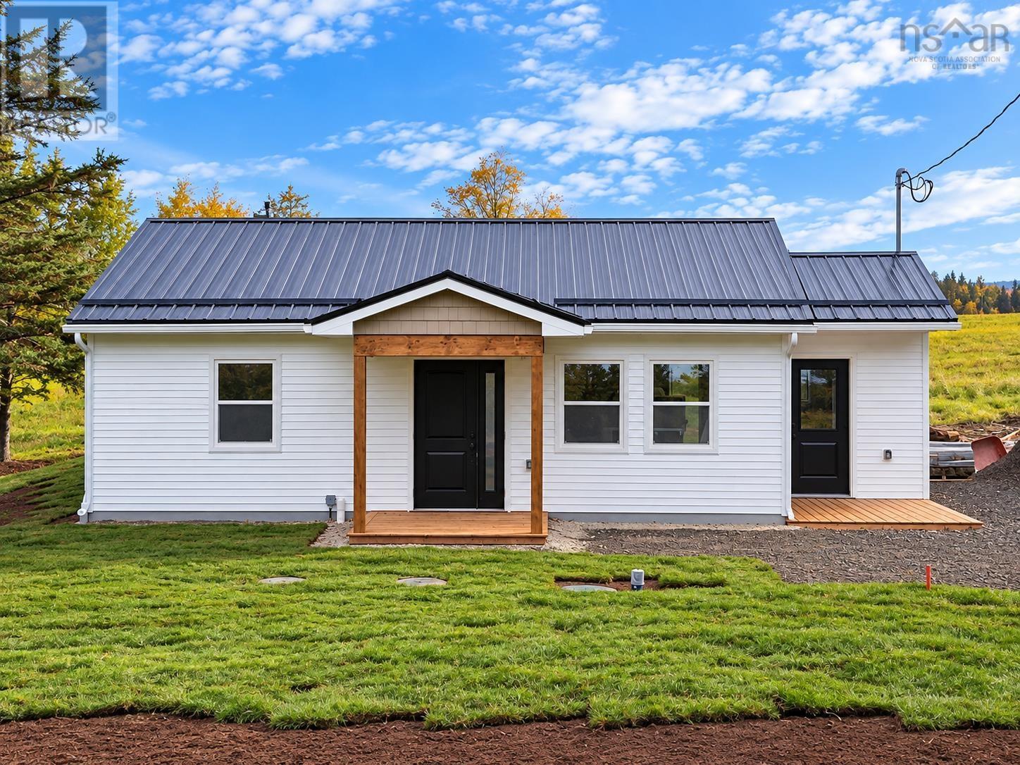 Property 3 of 21 of 1059 Wentworth Road