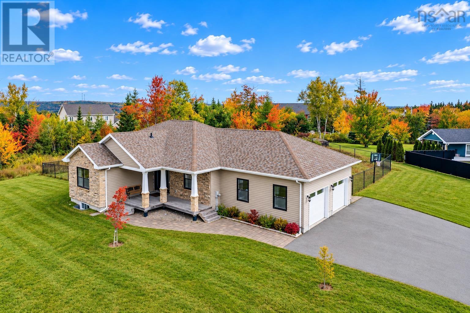 225 Hampton Drive - 5
