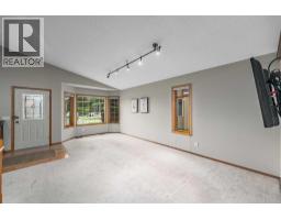 236 Edgebrook Gardens NW - photo 13