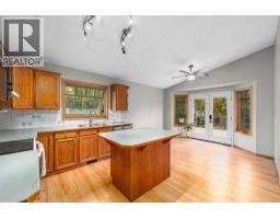 236 Edgebrook Gardens NW - photo 14