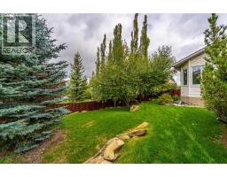 236 Edgebrook Gardens NW - photo 33