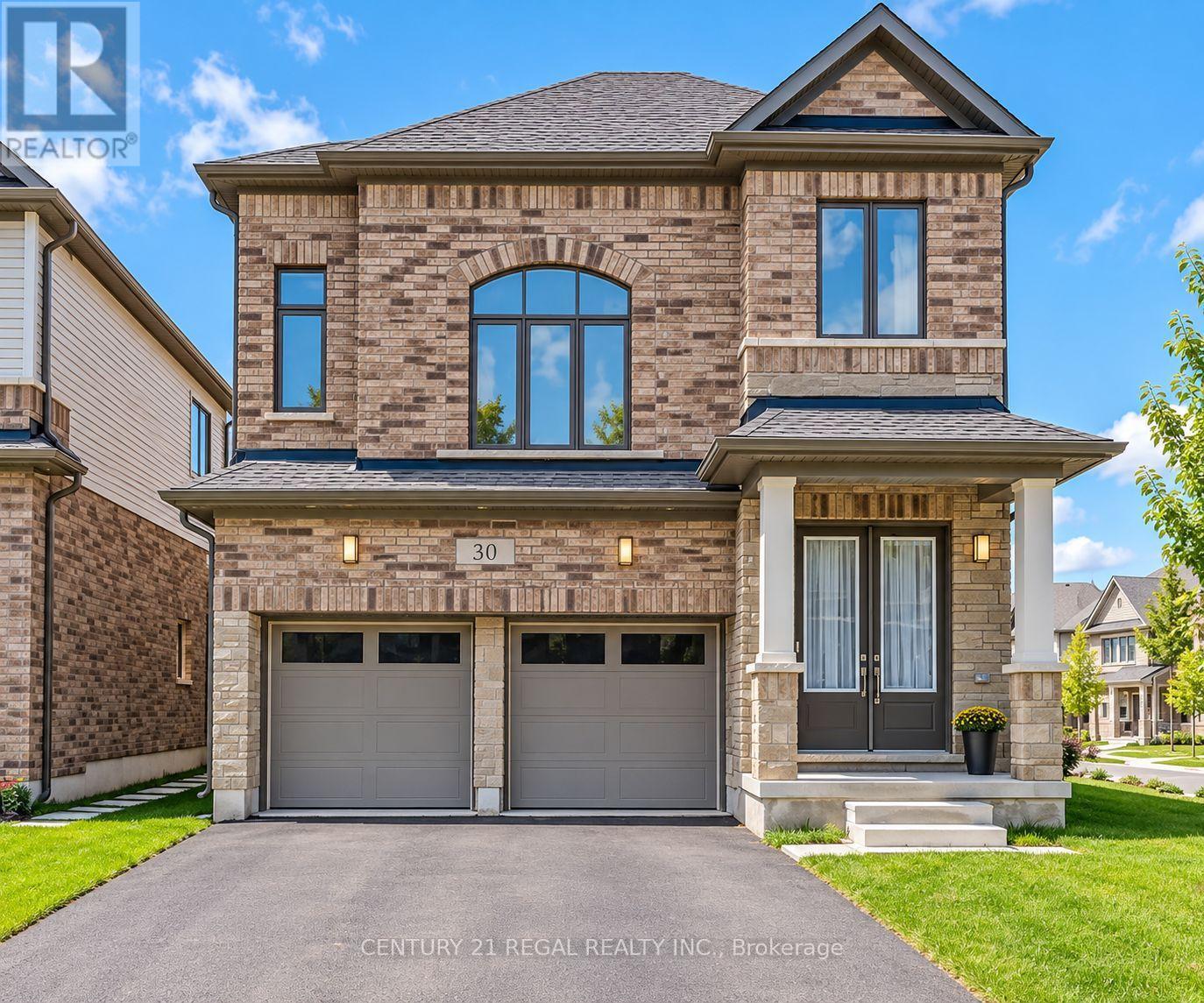 30 RUSTIC OAK TRAIL, North Dumfries