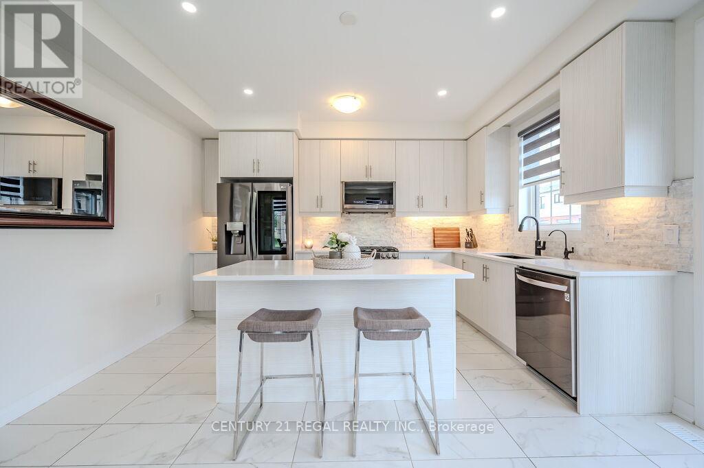 30 RUSTIC OAK TRAIL - 5