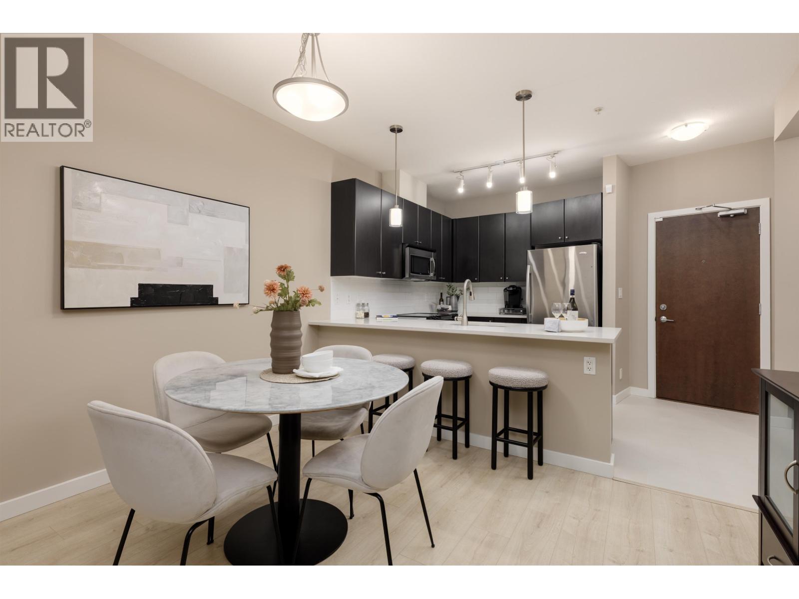 Photo of 105 225 FRANCIS WAY 6