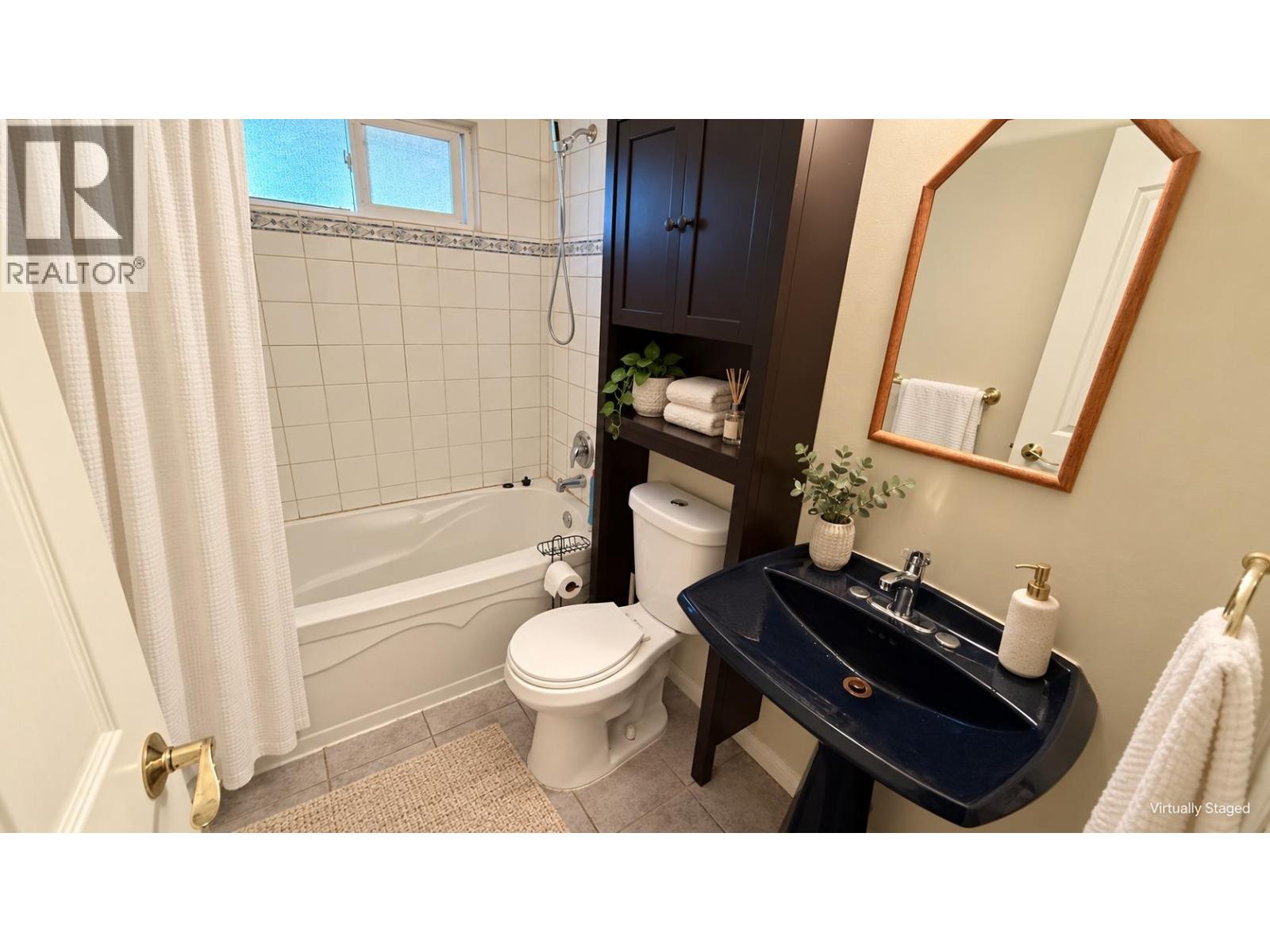 3311 E 45TH AVENUE, Vancouver photo 5