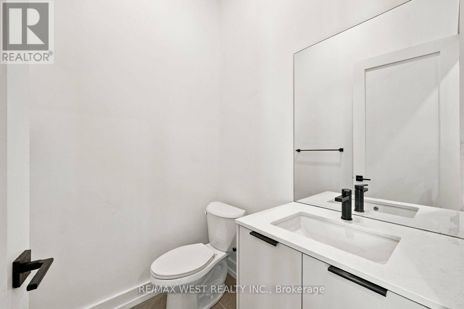 157 Aldercrest Avenue, Toronto, ON photo 41