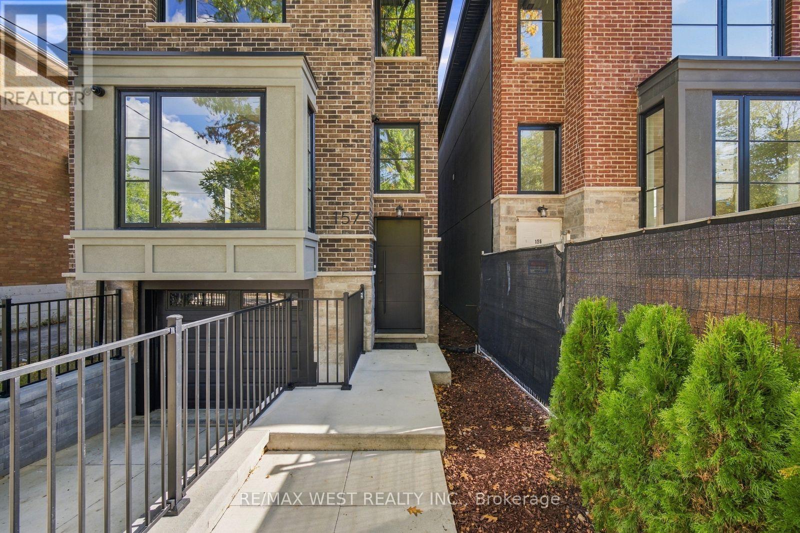 157 Aldercrest Avenue, Toronto, ON photo 46