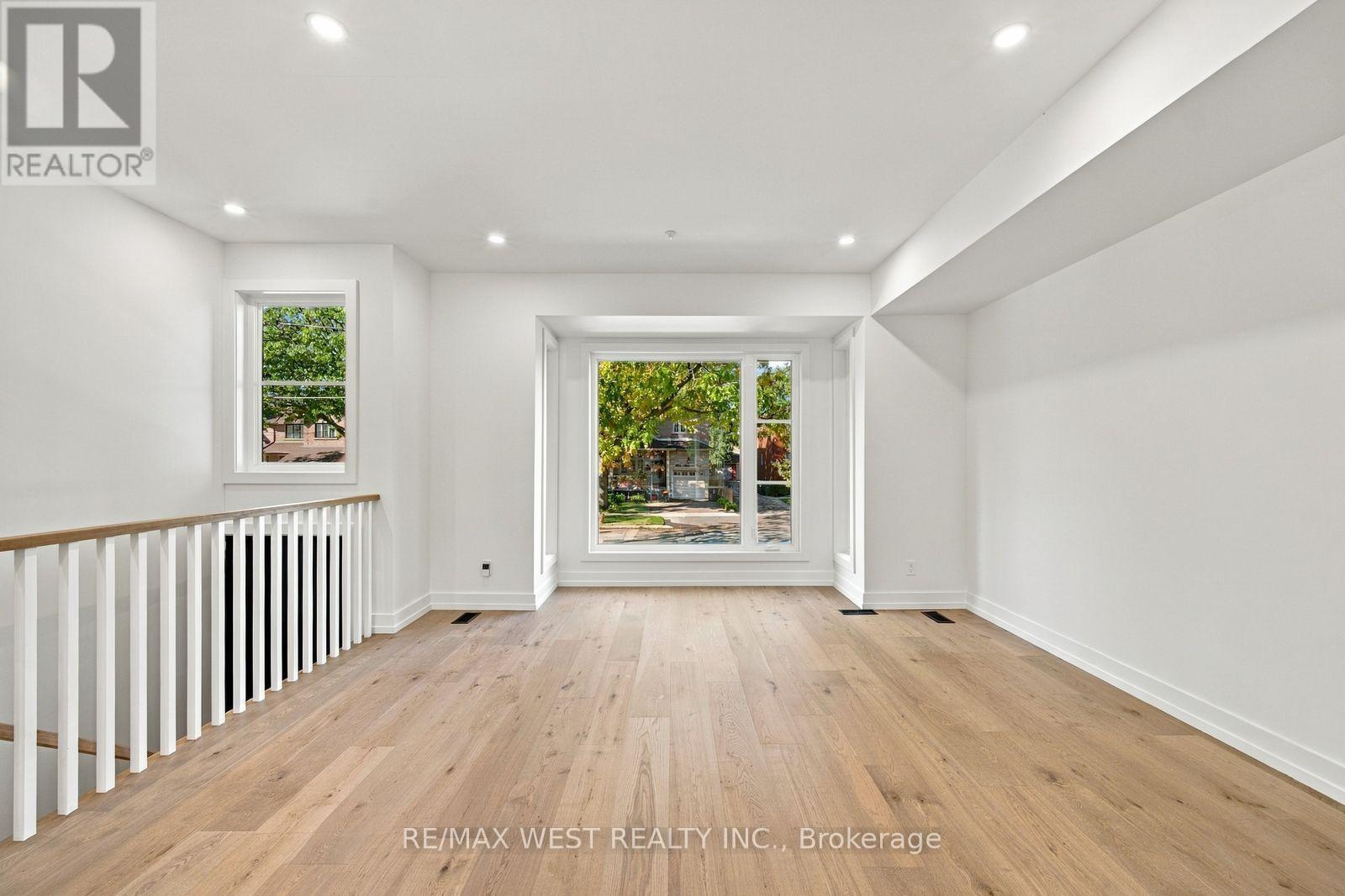 157 ALDERCREST AVENUE, Toronto (Alderwood) — photo 6