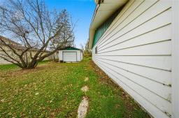 223 Thompson Drive, Riverton, MB R0C2R0 Photo 23