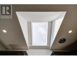 Laundry room - 326 Jaybell Grove, Toronto, ON M1C2X5 Photo 8