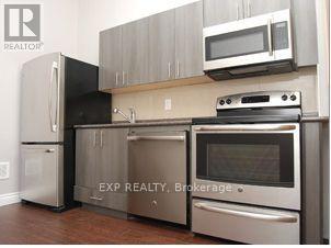 MAIN - 693 PAPE AVENUE, Toronto (Blake-Jones) — photo 4