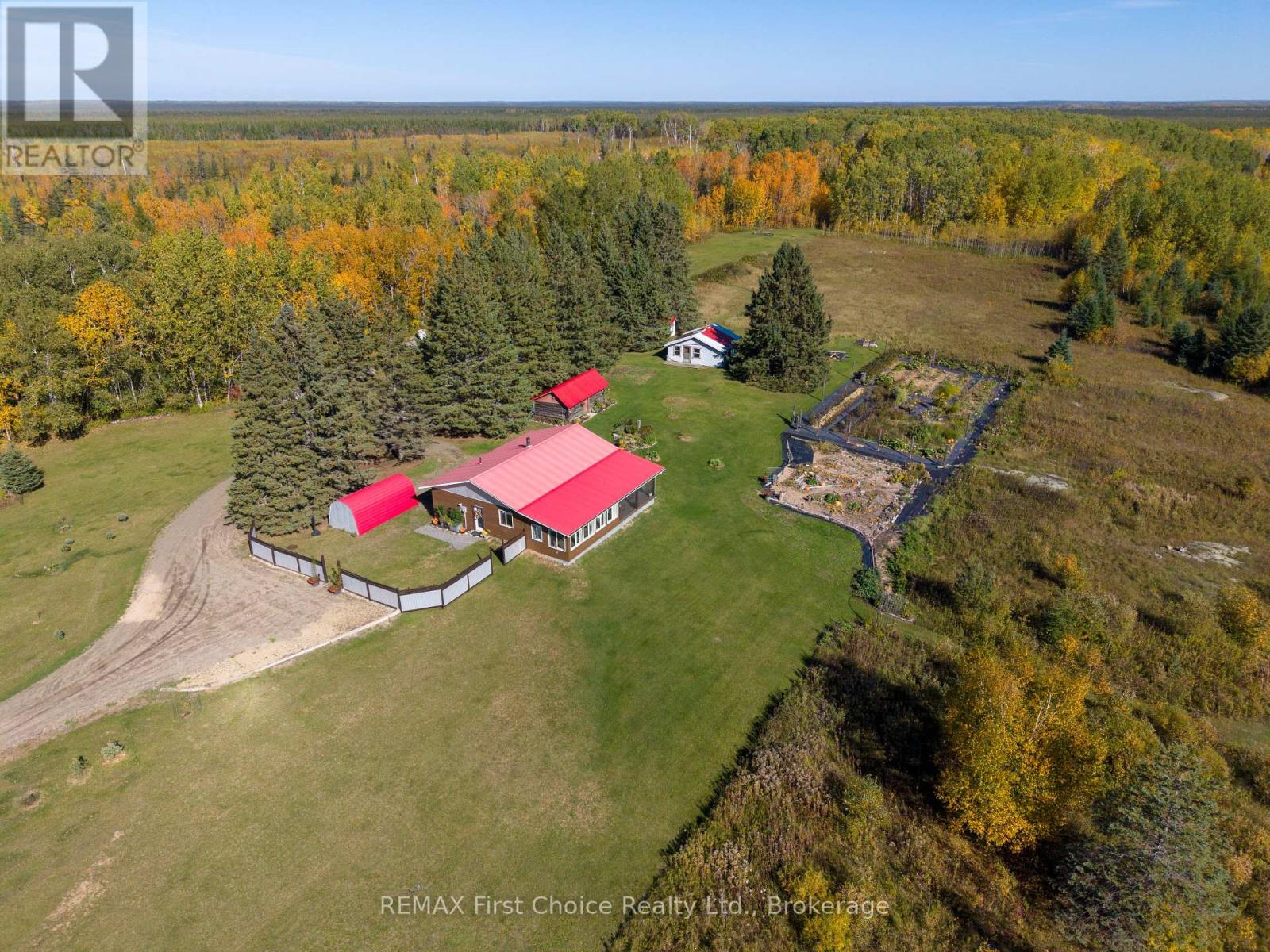 Lauzon Road — photo 13
