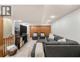 72 Woodacres Crescent SW - photo 34